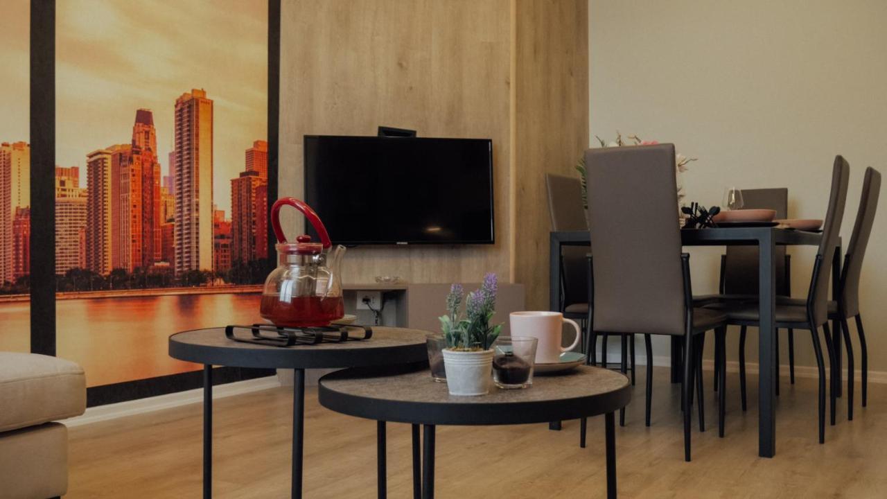 Newly Renovated Apartment Tiranë Ngoại thất bức ảnh