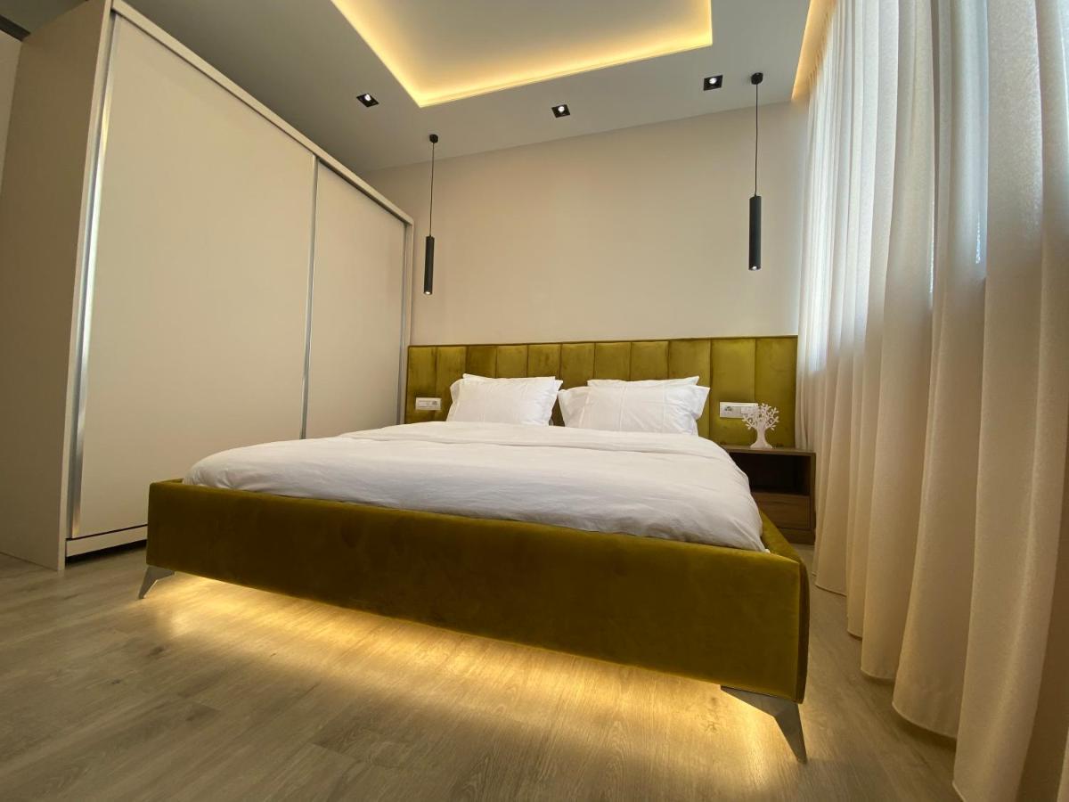 Newly Renovated Apartment Tiranë Ngoại thất bức ảnh